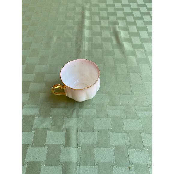 Royal Albert Bone China England Pink "Rainbow" Montrose shape TEA CUP. No Saucer - Picture 4 of 12